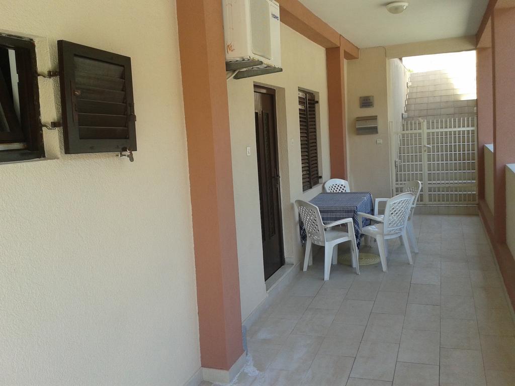 Apartments Vila Galileo บุดวา ภายนอก รูปภาพ