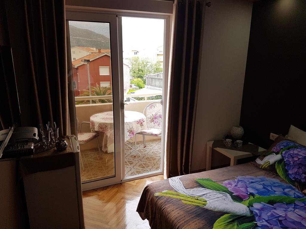 Apartments Vila Galileo บุดวา ภายนอก รูปภาพ