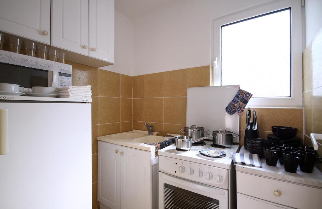 Apartments Vila Galileo บุดวา ภายนอก รูปภาพ